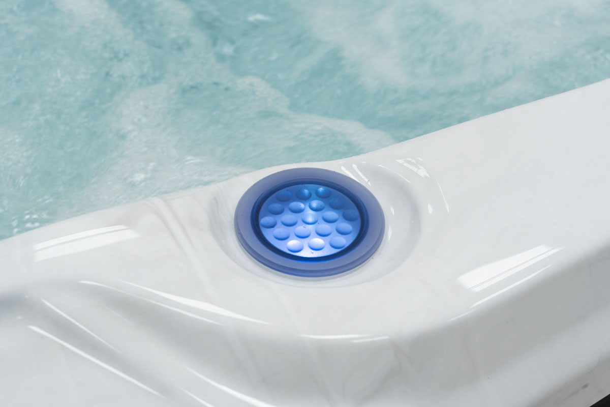 Maxwell Spas Max 8 Whirlpool für 5 Personen Grau/Braun mit 75 Massagedüsen