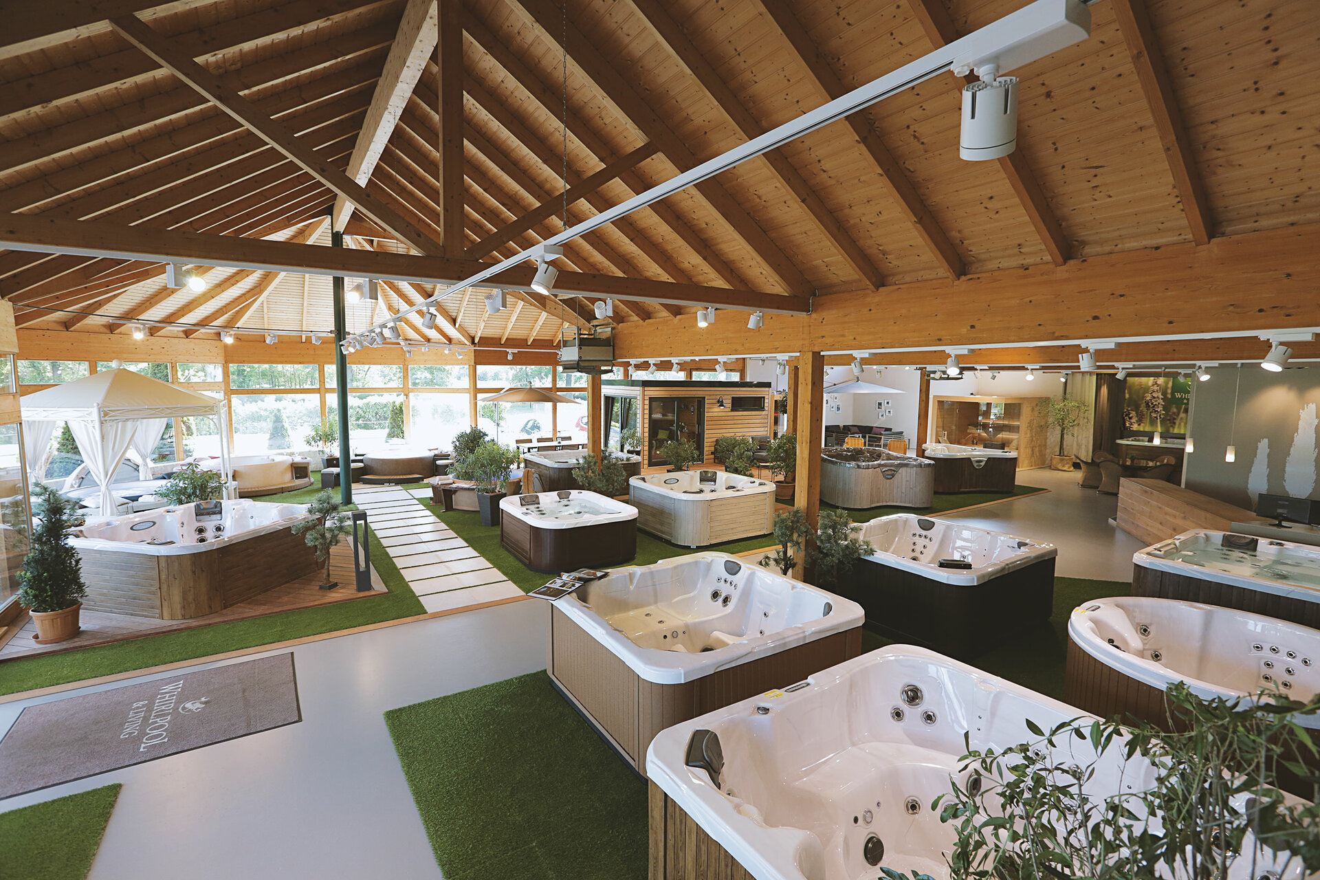 Softub Whirlpool Ausstellung in Posthausen bei Bremen - Whirlpool & Living