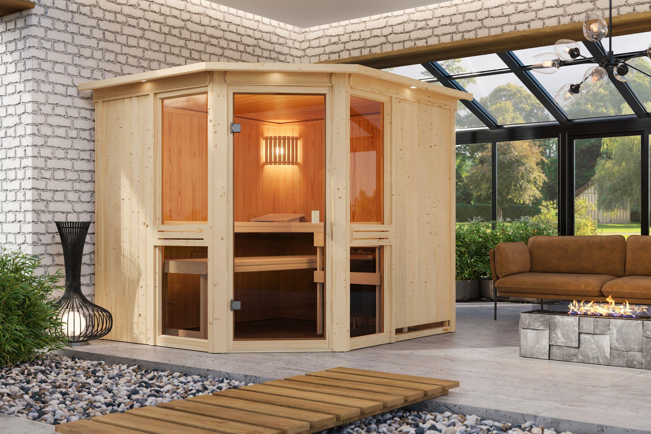 Innensauna Jamo mit 9 kW Ofen FIN 9 und Huum Wifi Steuerung natur